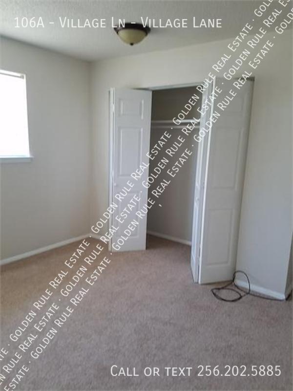 Foto del edificio - 106A - Village Ln-Village Lane