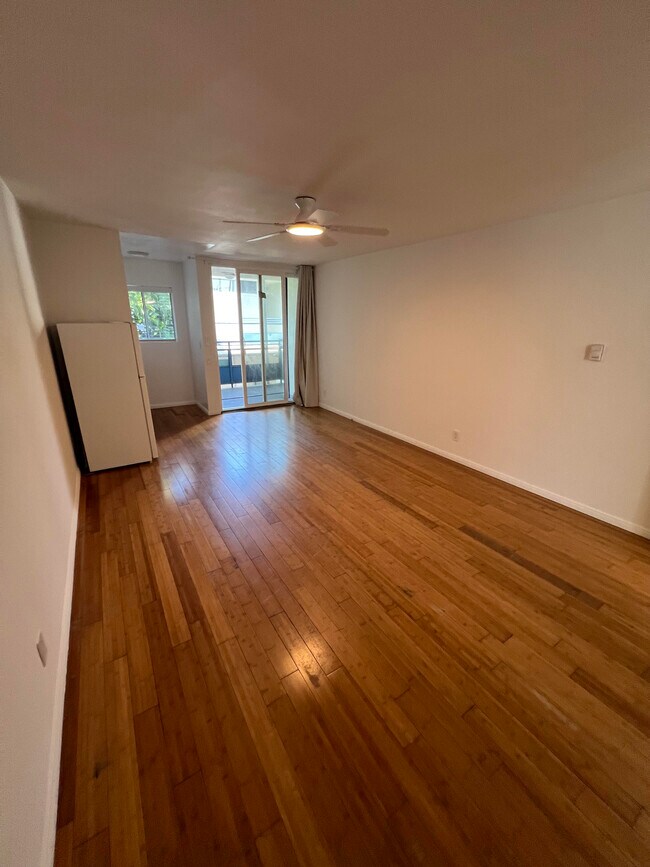 Foto del edificio - 1101 Ocean Front Walk