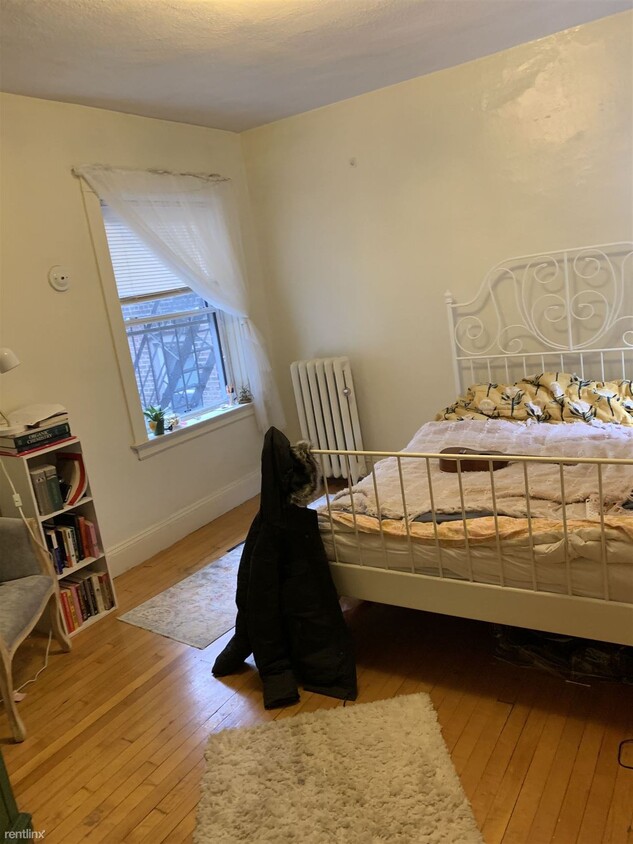 Foto principal - 2 br, 1 bath Apartment - 19 Pinckney St