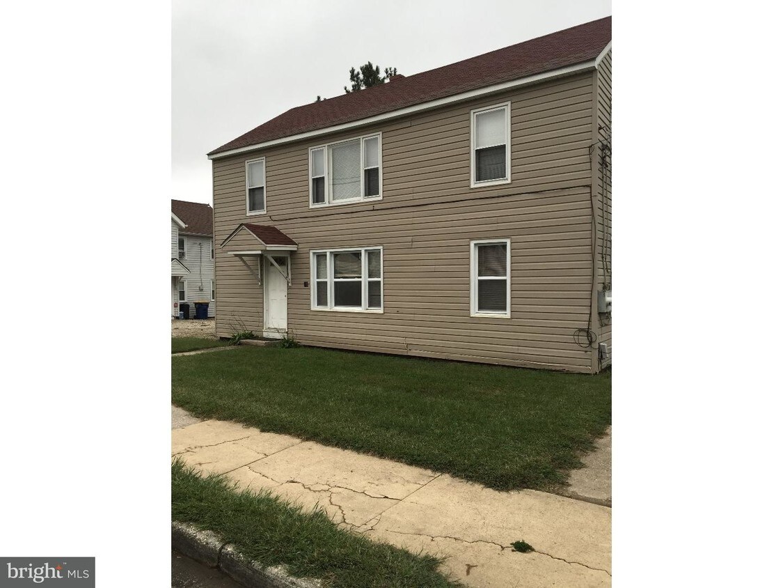 18 St Agnes St Unit A, Frederica, DE 19946 Room for Rent in Frederica