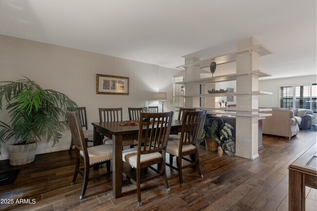 Foto del edificio - 5102 N 31st Pl