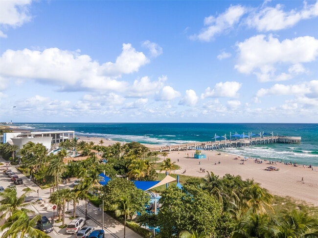 Building Photo - 133 N Pompano Beach Blvd