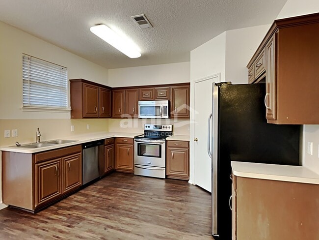 Foto del edificio - 8551 Western Meadows Dr