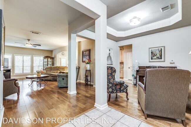 Foto del edificio - 3 br, 2 bath House - 2027 Thicket Trail Dr