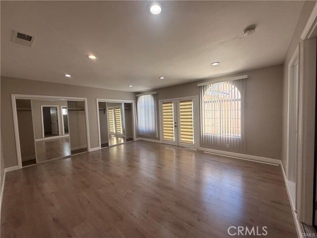 Building Photo - 6853 Matilija Ave