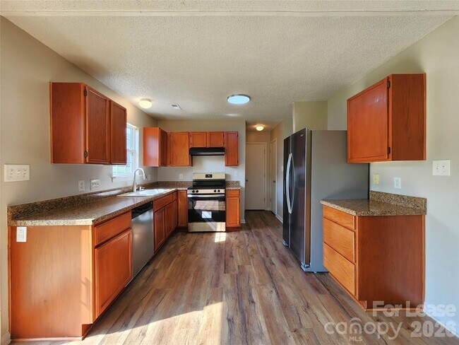 Foto del edificio - 3046 Talledaga Ln SW
