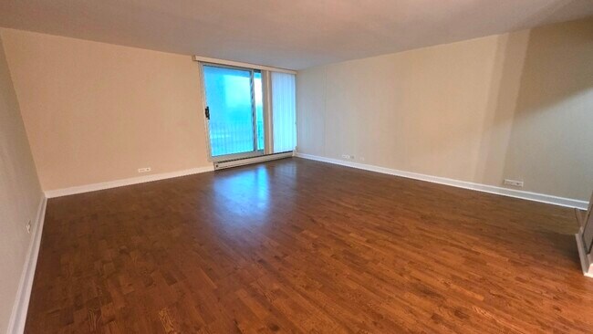 Foto del edificio - 6033 N Sheridan Rd