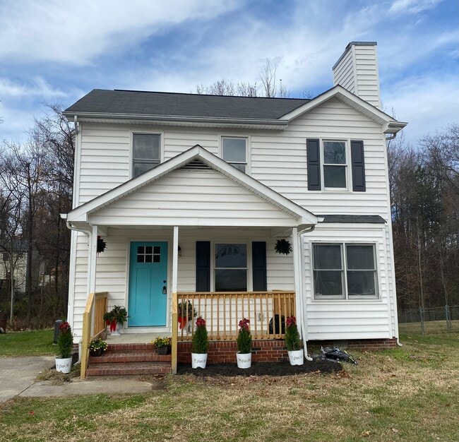 Building Photo - 4203 Hope Valley Ln