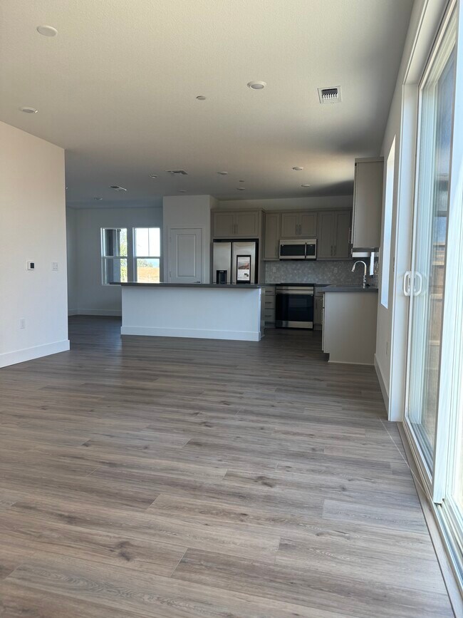 Vivienda y cocina inteligente - 3106 Irish Mdw Wy