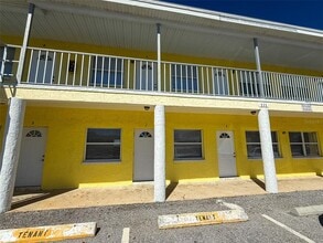 Building Photo - 111 177th Ave W