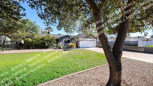 Foto del edificio - 3113 N 28th St