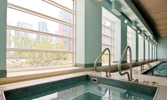 Foto del edificio - 474 N Lake Shore Dr