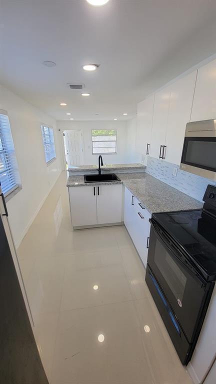 Foto del edificio - 831 NW 14th Way