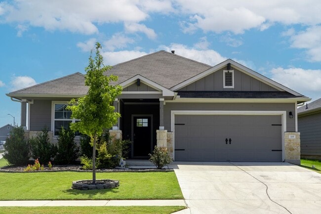Building Photo - 119 Big Cypress Byu Rd