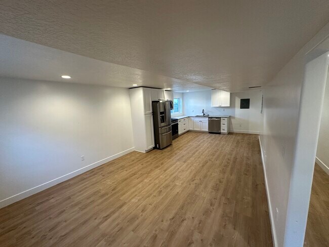Foto del edificio - 2906 S 1550 W