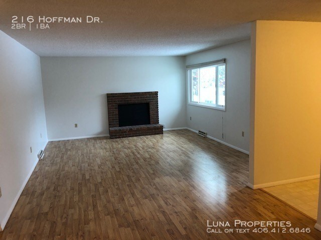 Building Photo - 216 Hoffman Dr