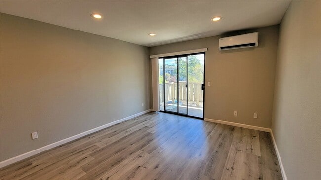 Foto del edificio - 29300 Dixon St