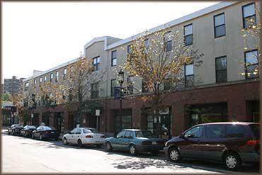 Building Photo - 67 Riverside Ave