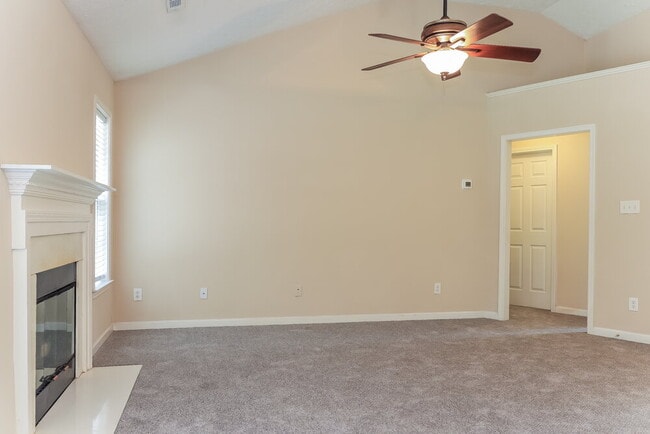 Building Photo - 47 Noah Dr