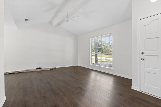Building Photo - 2504 Ewell Dr