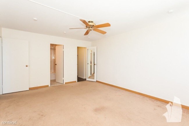 Foto del edificio - 3550 N Lake Shore Dr