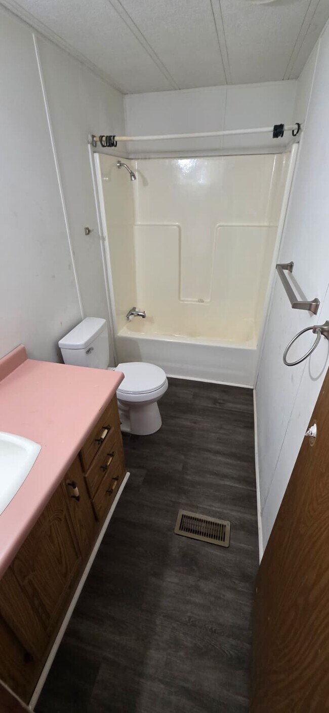 Building Photo - Cedar Street MHC