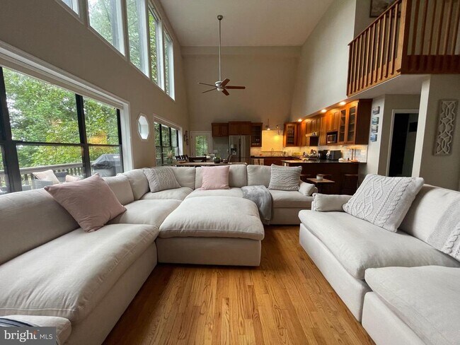 Foto del edificio - 2315 Lookout Rd