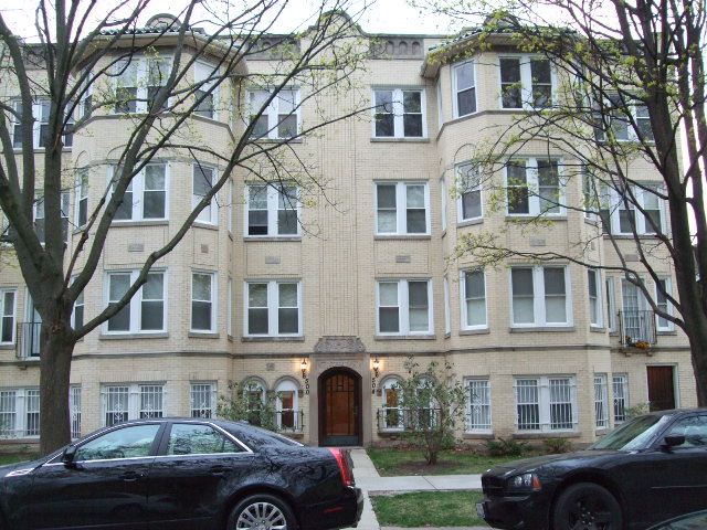 Primary Photo - 6500 N Washtenaw Ave