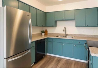 Building Photo - 1512 Henry Ave