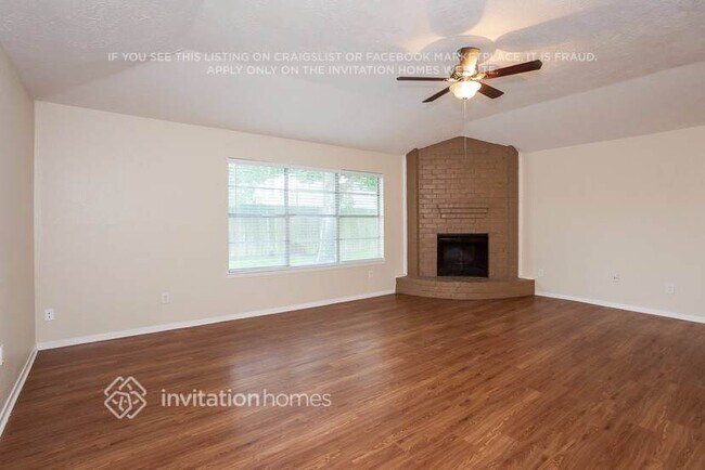 Foto del edificio - 10014 Hillridge Rd