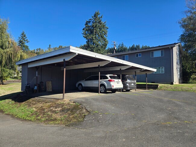 Parte trasera del edificio / cochera - 101 Spencer Creek Rd