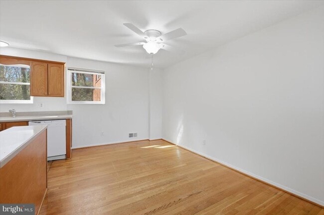 Building Photo - 5039 8th Rd S