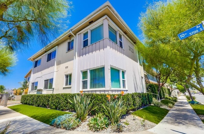 Exterior - 3121 W Slauson Ave