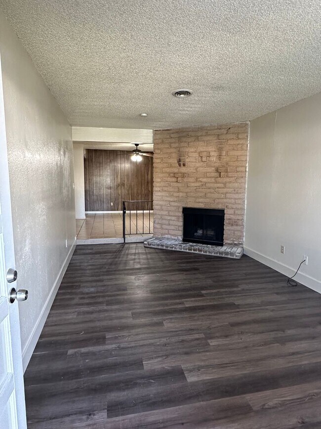 6512 Mauana Way, Citrus Heights, CA 95610 House Rental in Citrus