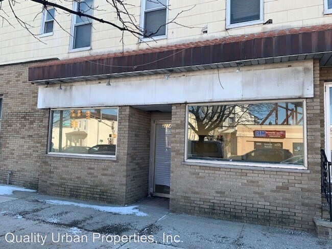 Building Photo - 2114 John F. Kennedy Blvd