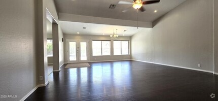 Building Photo - 4117 W Menadota Dr