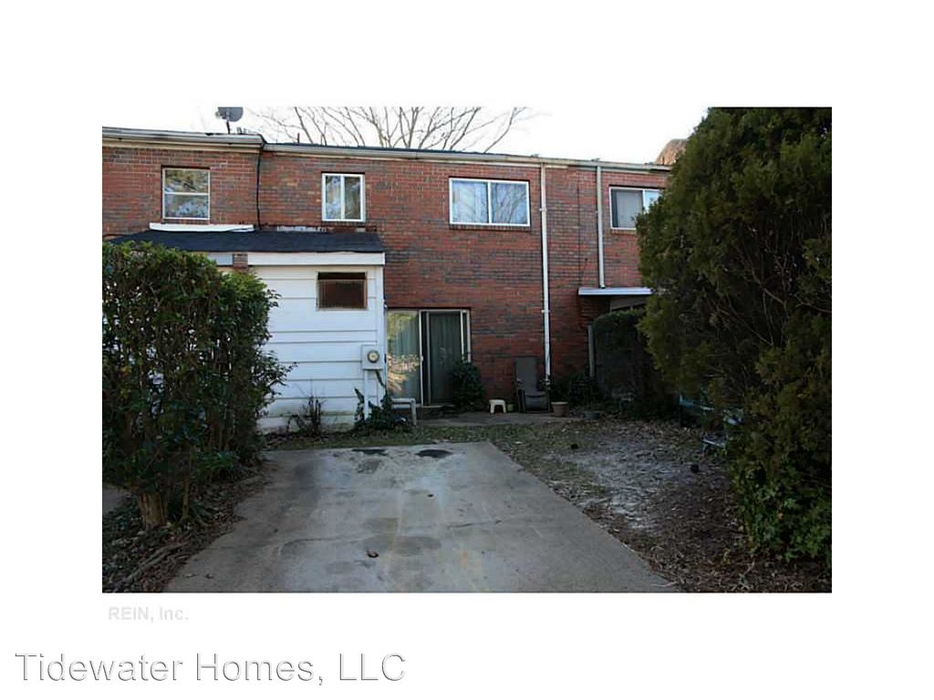 Building Photo - 6632 Stoney Pt N