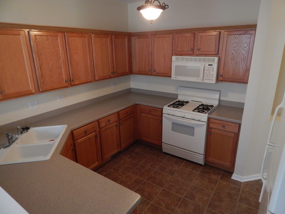 kithcen - 118 W Park Ave