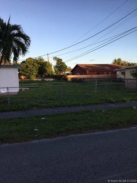 Foto del edificio - 1290 NW 102nd St
