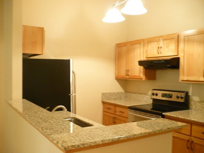 Foto del edificio - Spacious studio Condo near fairgrounds