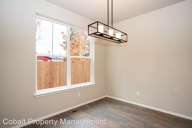 Foto del edificio - 2382 NE 6th St