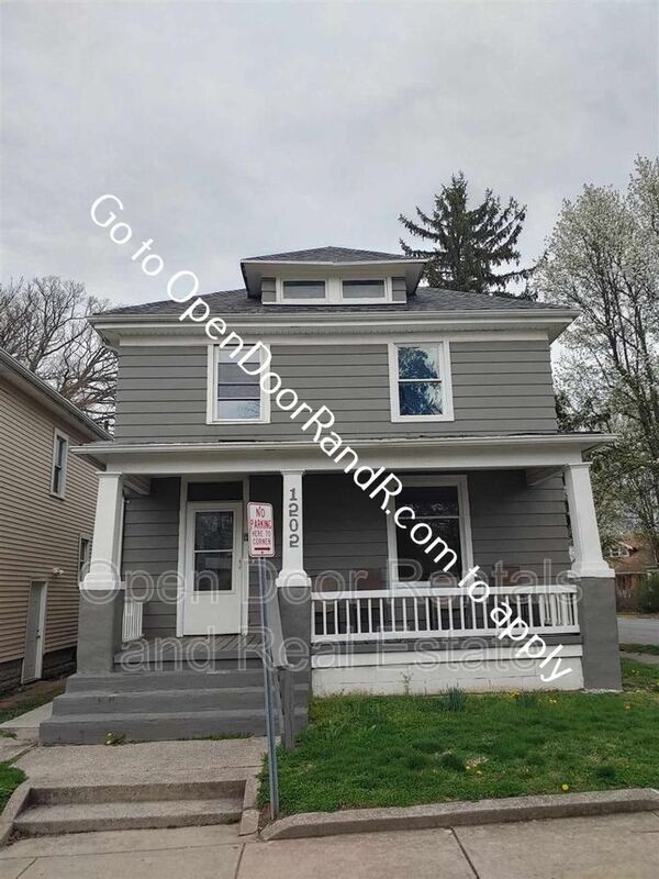 Foto principal - 1202 W Wildwood Ave