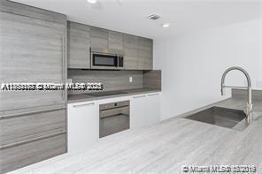 Foto del edificio - 400 Sunny Isles Blvd