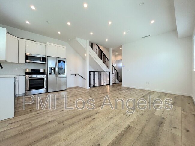Foto del edificio - 4179 Normandie Ave