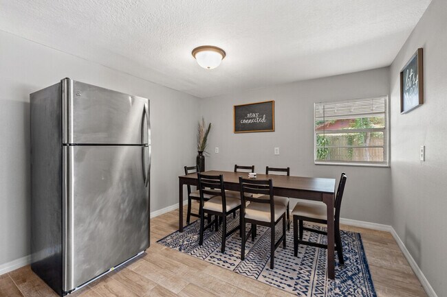 Foto del edificio - 5805 N 43rd St