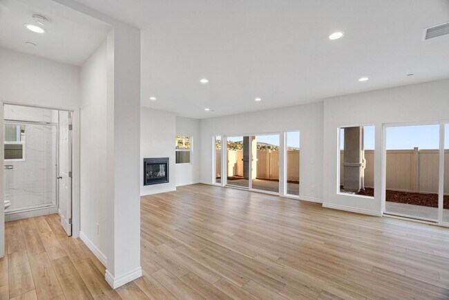 Foto del edificio - 4 Bedroom house with view