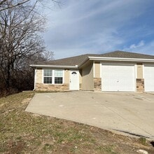 Building Photo - 613A W Market St