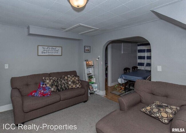 Building Photo - 4 br, 1 bath House - 3117 11th Avenue C