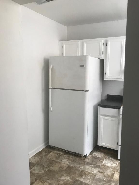 Building Photo - 325 South Limestone, Unit C