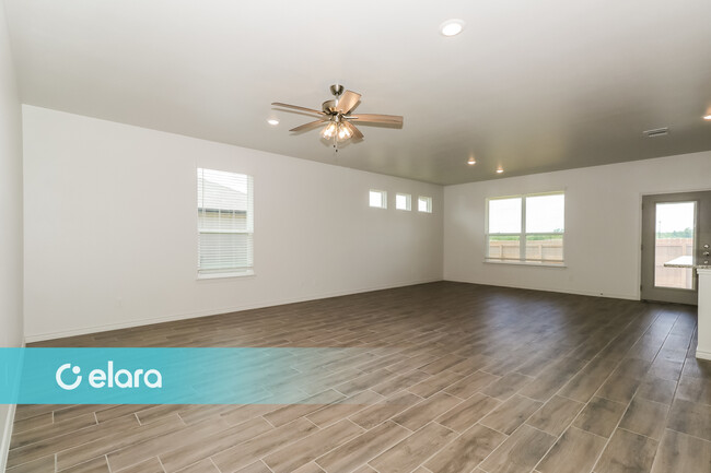 Building Photo - 709 Freedom Cir